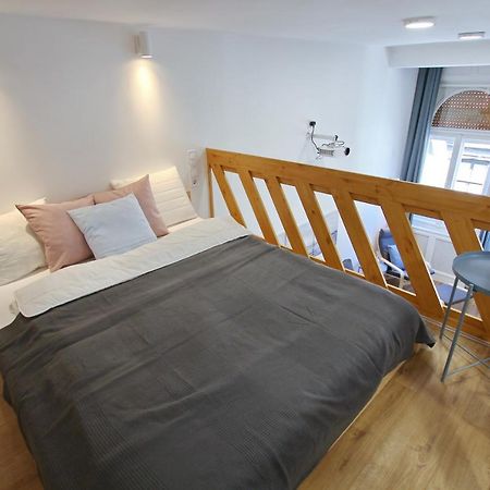 Pau Stylish Studios In The Heart Of Budapest Eksteriør billede